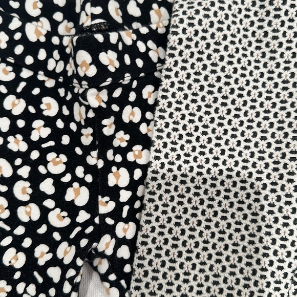 Pair of Janie and Jack leggings size 3 - Picture 2 of 2